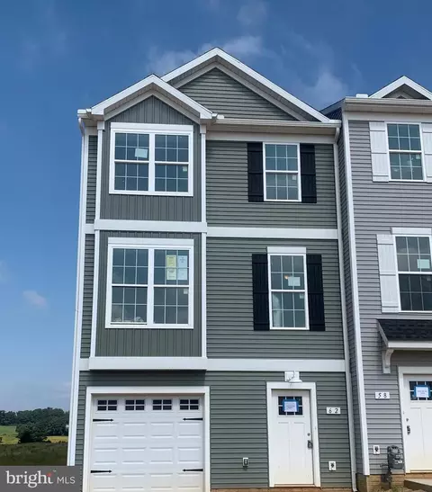87 Coop Ln #39A, Hanover, PA 17331