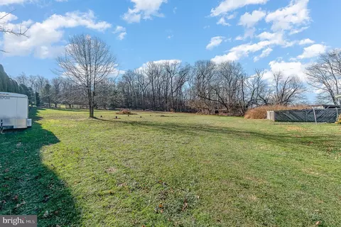 Stoverstown Road, Spring Grove, PA 17362