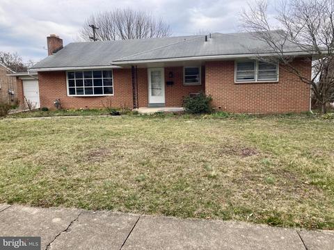 1263 W College Ave, York, PA 17404