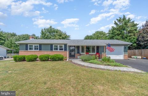 3511 Tower Dr, Dover, PA 17315