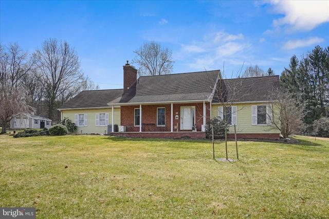 2364 Conewago Rd, Dover, PA 17315