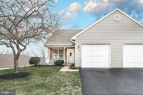 37 Hagarman Dr #37, York, PA 17408