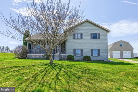 5650 Waltersdorff Rd, Spring Grove, PA 17362