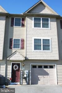 510 Kentwell Dr, York, PA 17406