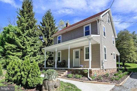 3565 Springwood Rd, Red Lion, PA 17356