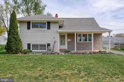 1533 Devers Rd, York, PA 17404