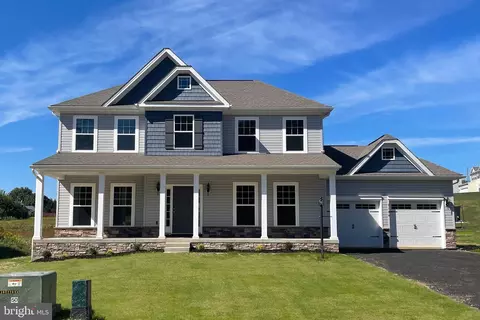3186 Old Dutch Ln, York, PA 17402