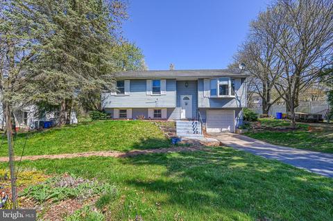 4154 Broughton Dr, Dover, PA 17315