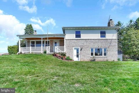 2901 Bradley Ave, Dallastown, PA 17313