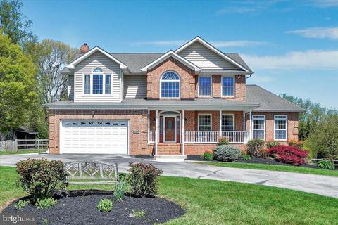 4343 Ziegler Rd, Glen Rock, PA 17327