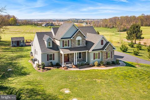 474 Graceton Rd, Fawn Grove, PA 17321