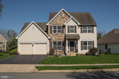 3705 Bedfordshire Dr, York, PA 17402