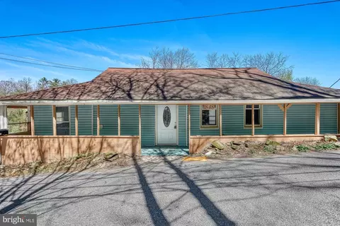 1848 Conewago Creek Rd, Manchester, PA 17345