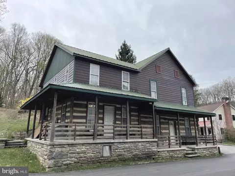 14766 Bonnair Rd, Glen Rock, PA 17327