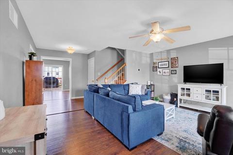 375 Stabley Ln, Windsor, PA 17366 photo 3