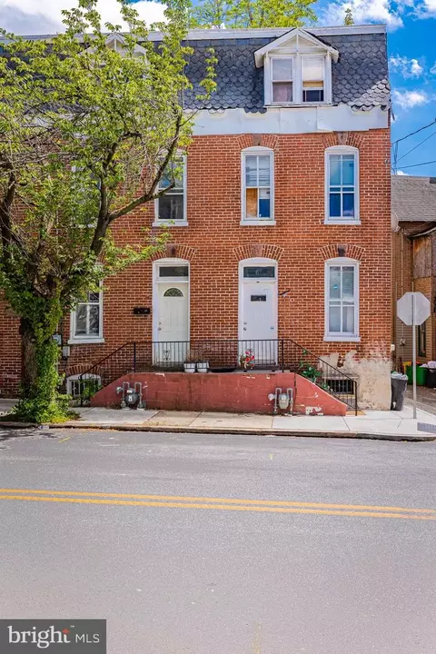 186 E Cottage Pl, York, PA 17401