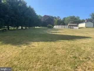 245 Bowman Rd, Hanover, PA 17331