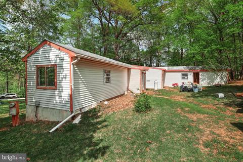 65 Potter Dr, Delta, PA 17314