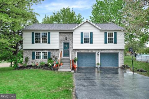 3945 Sprenkle Ln, York, PA 17408
