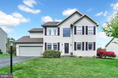 1843 Michelle Dr, York, PA 17408