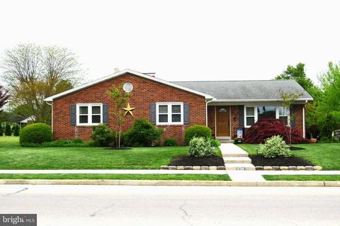 238 Moul Ave, Hanover, PA 17331