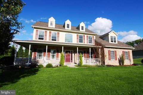 11 Devonshire Dr, Shrewsbury, PA 17361