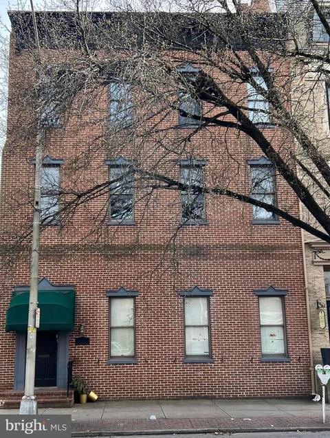 252 W Market St, York, PA 17401