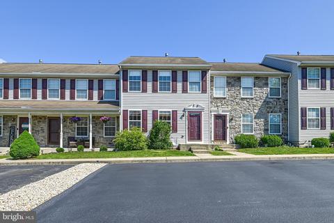 423 Friendship Ave, Hellam, PA 17406