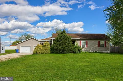 1641 Virginia Ave, Dover, PA 17315