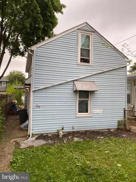 942 E Philadelphia St, York, PA 17403