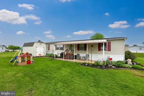 2620 Tamela Ave, Dover, PA 17315