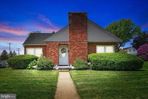 190 Devers St, Dallastown, PA 17313