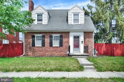 1239 Edison St, York, PA 17403