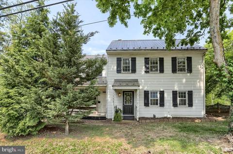 37 S York Rd, Dillsburg, PA 17019