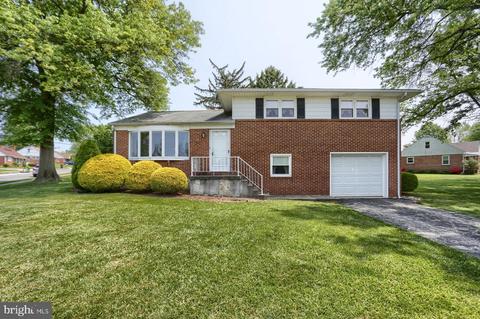 1991 North Dr, York, PA 17408