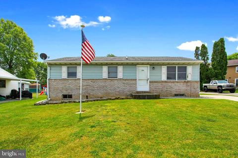 579 Spring Ave, Hanover, PA 17331