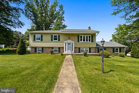 163 Walter Rd, York, PA 17402