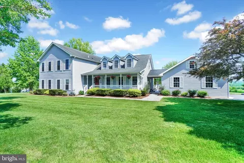 151 W Bruce Rd, Fawn Grove, PA 17321