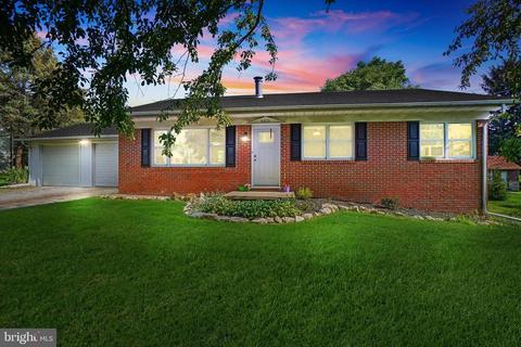 4621 Bridgeview Rd, Stewartstown, PA 17363