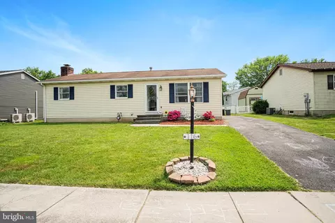 116 Hufnagle Dr, Hanover, PA 17331