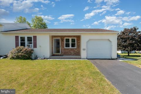 6 Mary Dr, Dillsburg, PA 17019