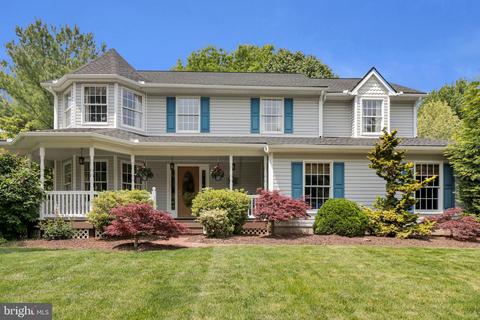 18 Meadow St, New Freedom, PA 17349