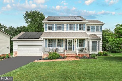 121 W Timber Ln, Hanover, PA 17331