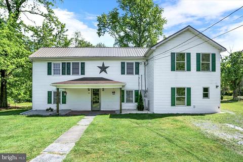 33 Dogwood Ln, Dillsburg, PA 17019