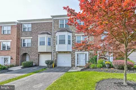 43 Jayme Dr #12, York, PA 17402