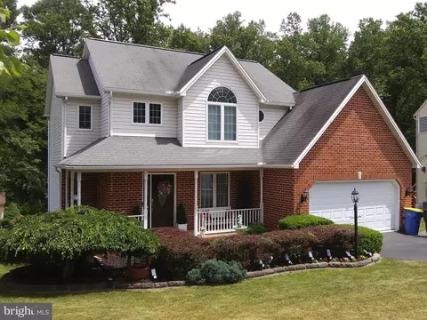 25 Brook Cir, Etters, PA 17319