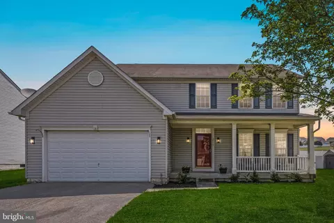 2519 Codorus Ln, Spring Grove, PA 17362