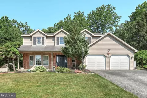 3123 Wheatlyn Rd, York, PA 17402
