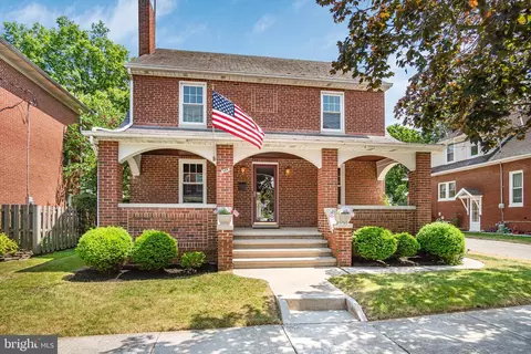 308 W Hanover St, Hanover, PA 17331