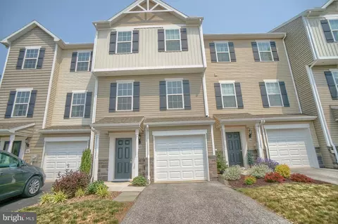 53 Ayrshire Dr, Hanover, PA 17331